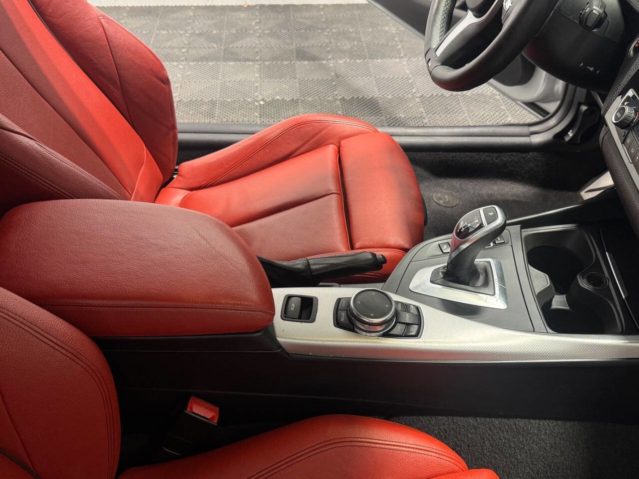 Used 2016 BMW 228i xDrive Convertible image 18