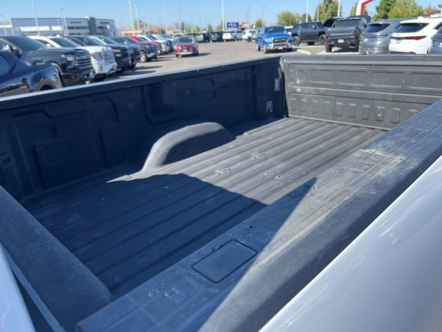 Used 2020 Chevrolet Silverado 3500 High Country image 23
