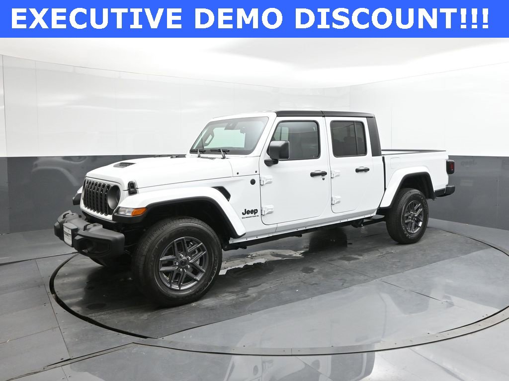 New 2025 Jeep Gladiator Sport