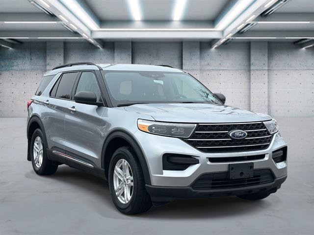 Used 2023 Ford Explorer XLT AWD/4WD image 24