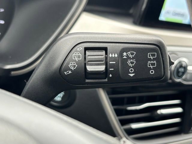 Used 2020 Ford Escape SEL image 20