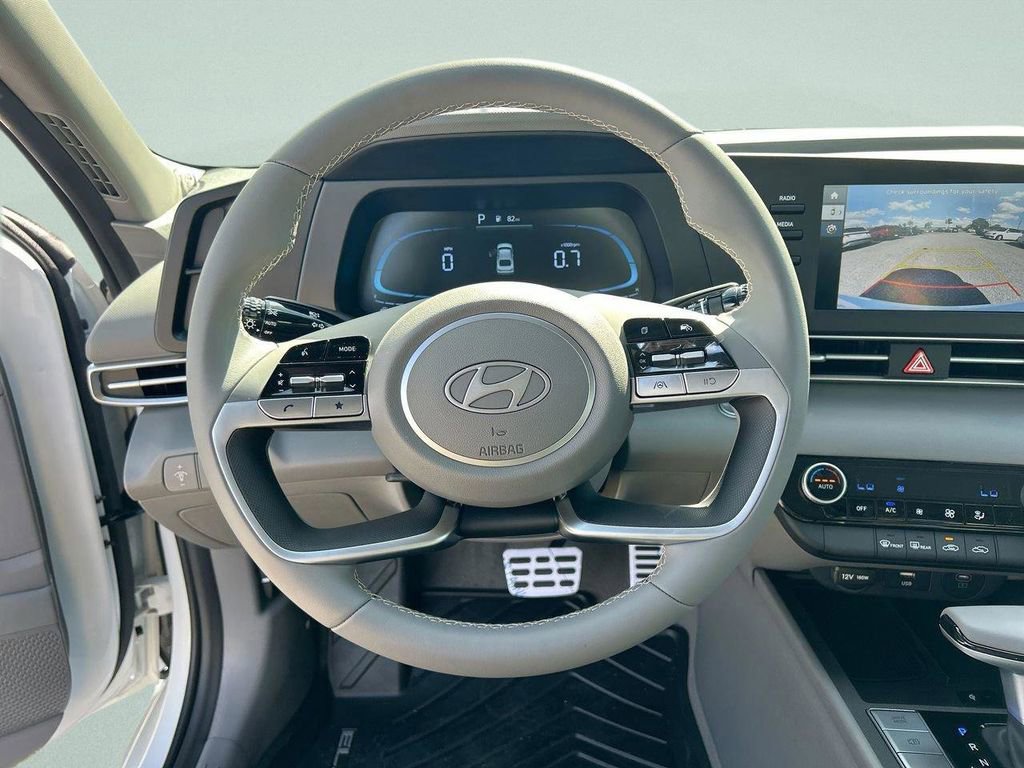 New 2026 Hyundai Elantra Sport FWD image 31