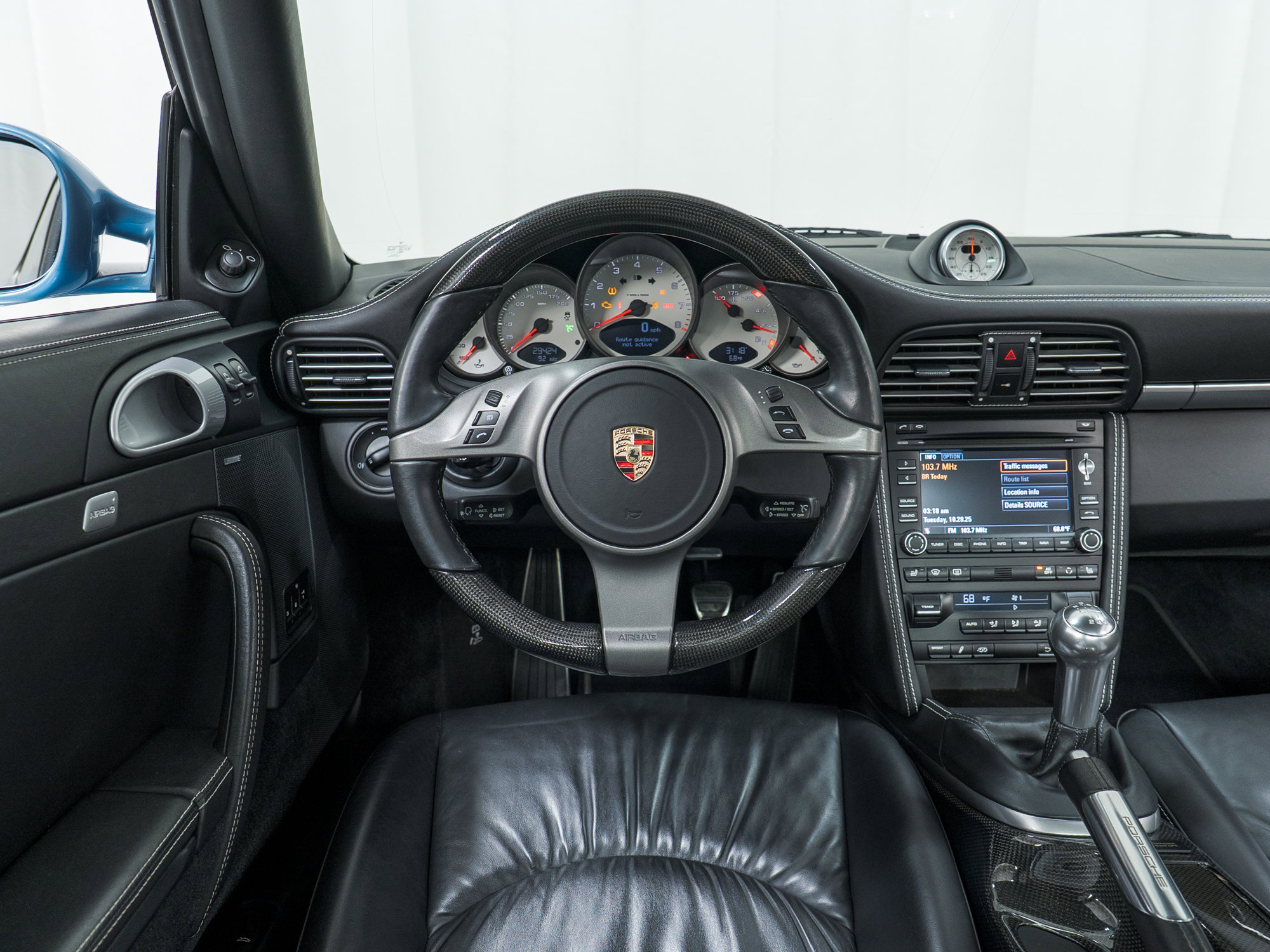 Used 2010 Porsche 911 Carrera 4S image 20