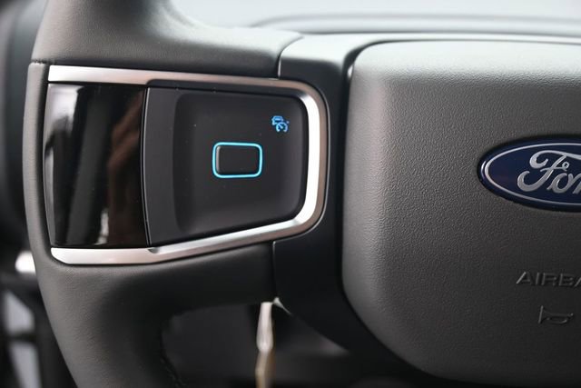 New 2026 Ford Expedition Active AWD/4WD image 15