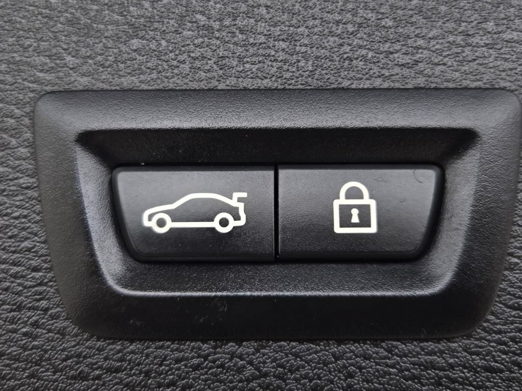 Used 2019 BMW X1 sDrive28i FWD image 11