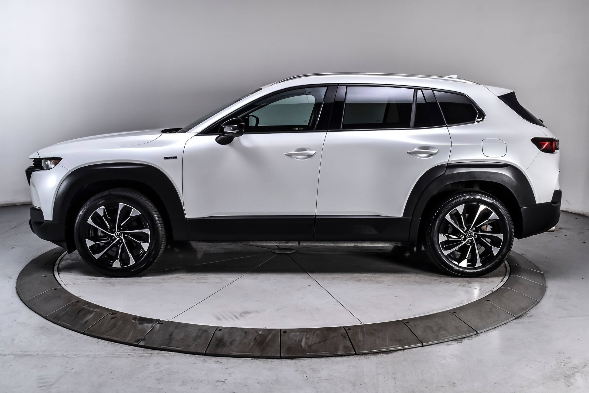 Used 2025 MAZDA CX-50 2.5 Hybrid w/ Premium Plus Pkg AWD/4WD image 3