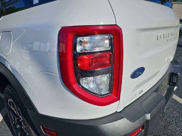 Certified 2025 Ford Bronco Sport Outer Banks AWD/4WD image 35