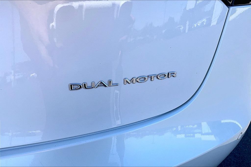 Used 2020 Tesla Model 3 Long Range AWD/4WD image 8