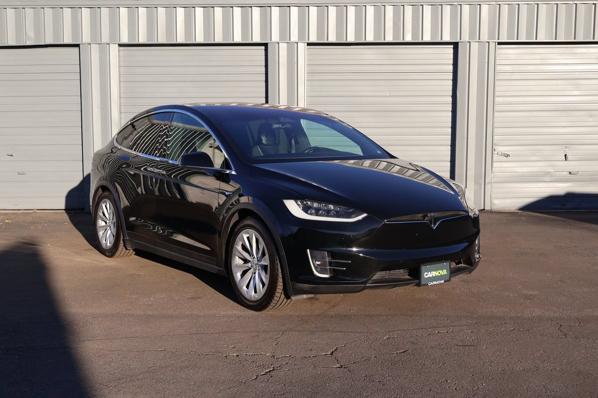 Used 2018 Tesla Model X 75D AWD/4WD image 8