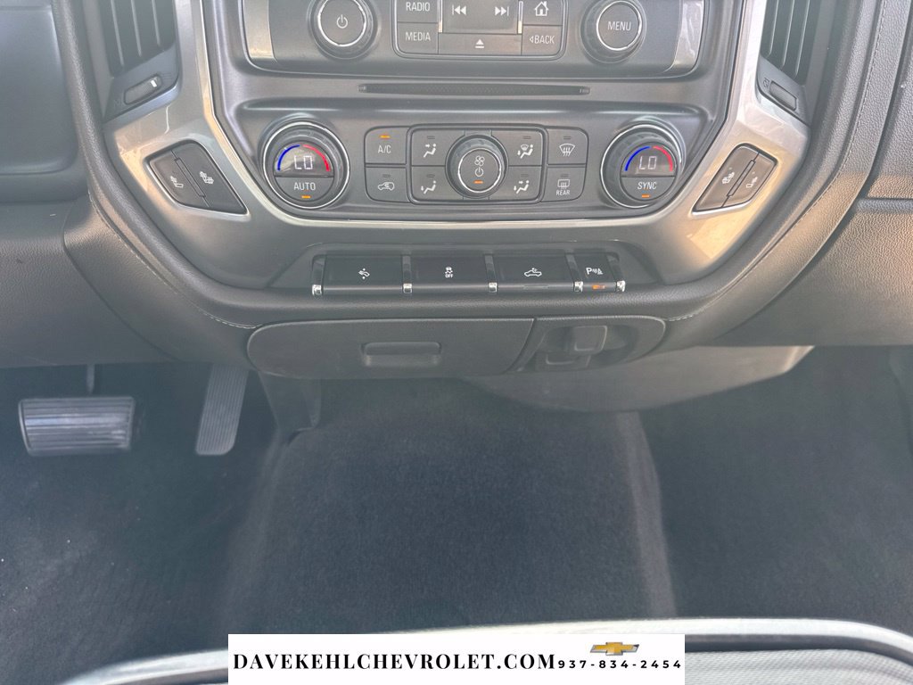 Used 2018 Chevrolet Silverado 1500 LTZ w/ LTZ Plus Package AWD/4WD image 30