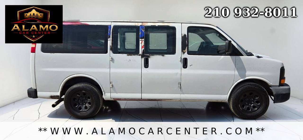Used 2009 Chevrolet Express 1500 RWD image 6