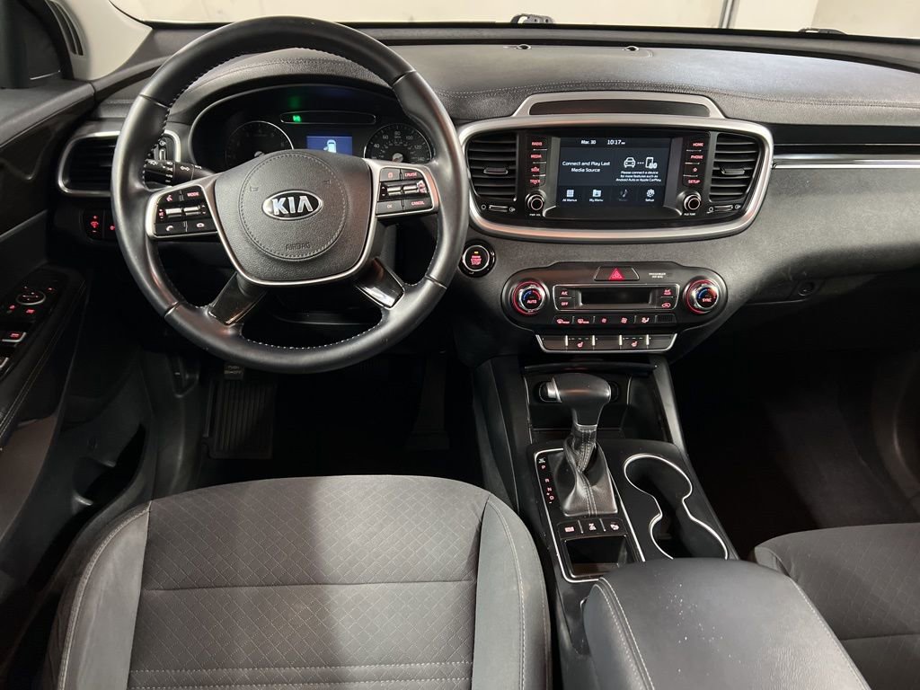 Used 2020 Kia Sorento S image 8