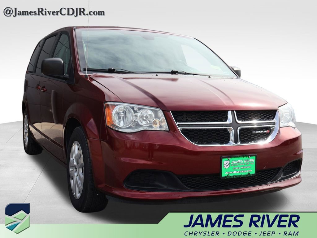 Used 2018 Dodge Grand Caravan SE FWD image 6