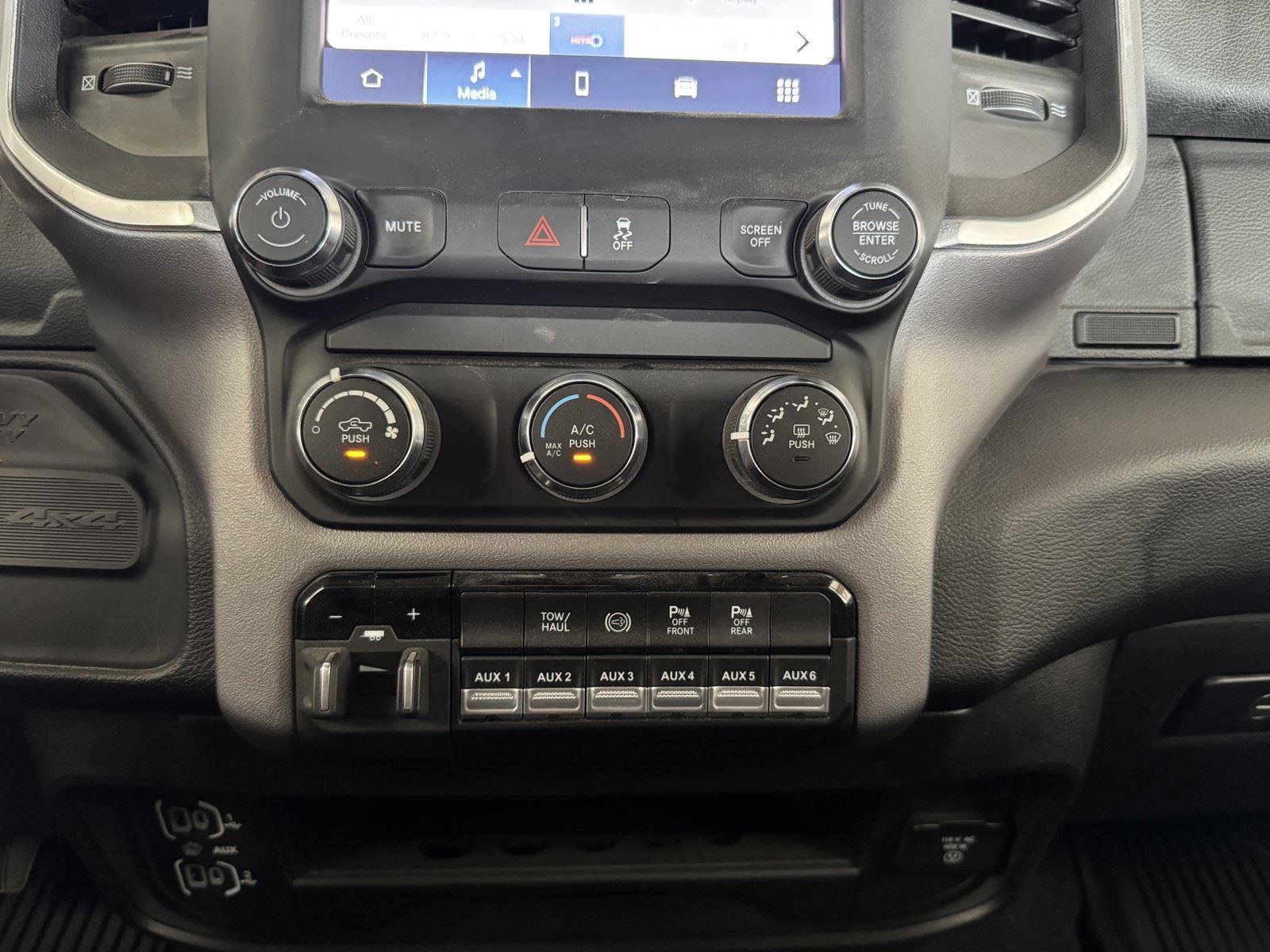 Used 2024 RAM 2500 Big Horn w/ Protection Group image 14