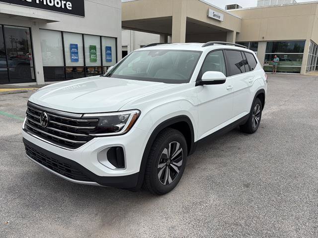 New 2026 Volkswagen Atlas SE image 3