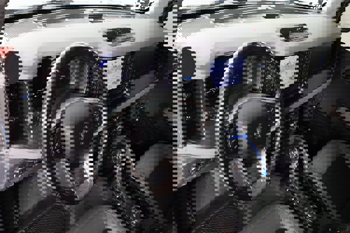 Used 2022 Ford Bronco Black Diamond image 18