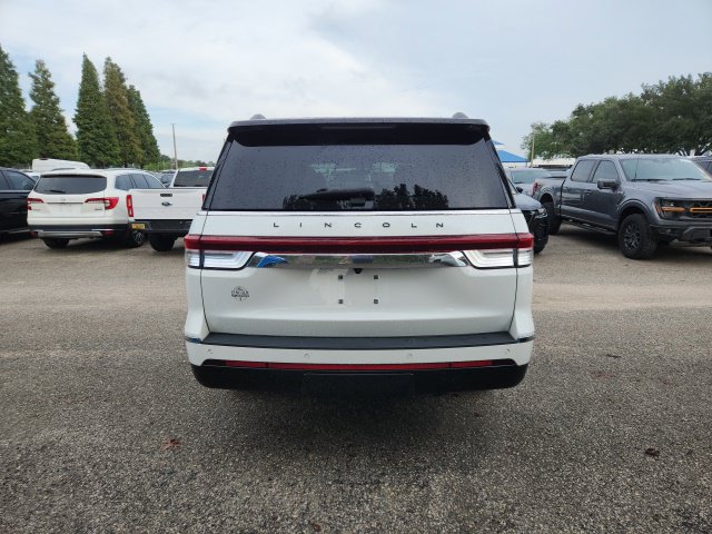 Used 2024 Lincoln Navigator L Black Label AWD/4WD image 6