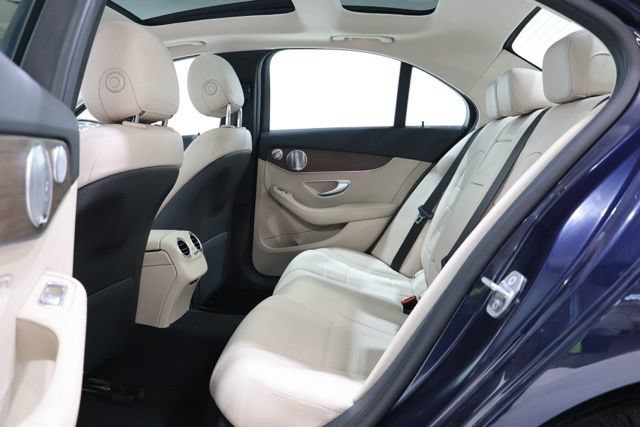 Used 2020 Mercedes-Benz C 300 4MATIC Sedan image 32