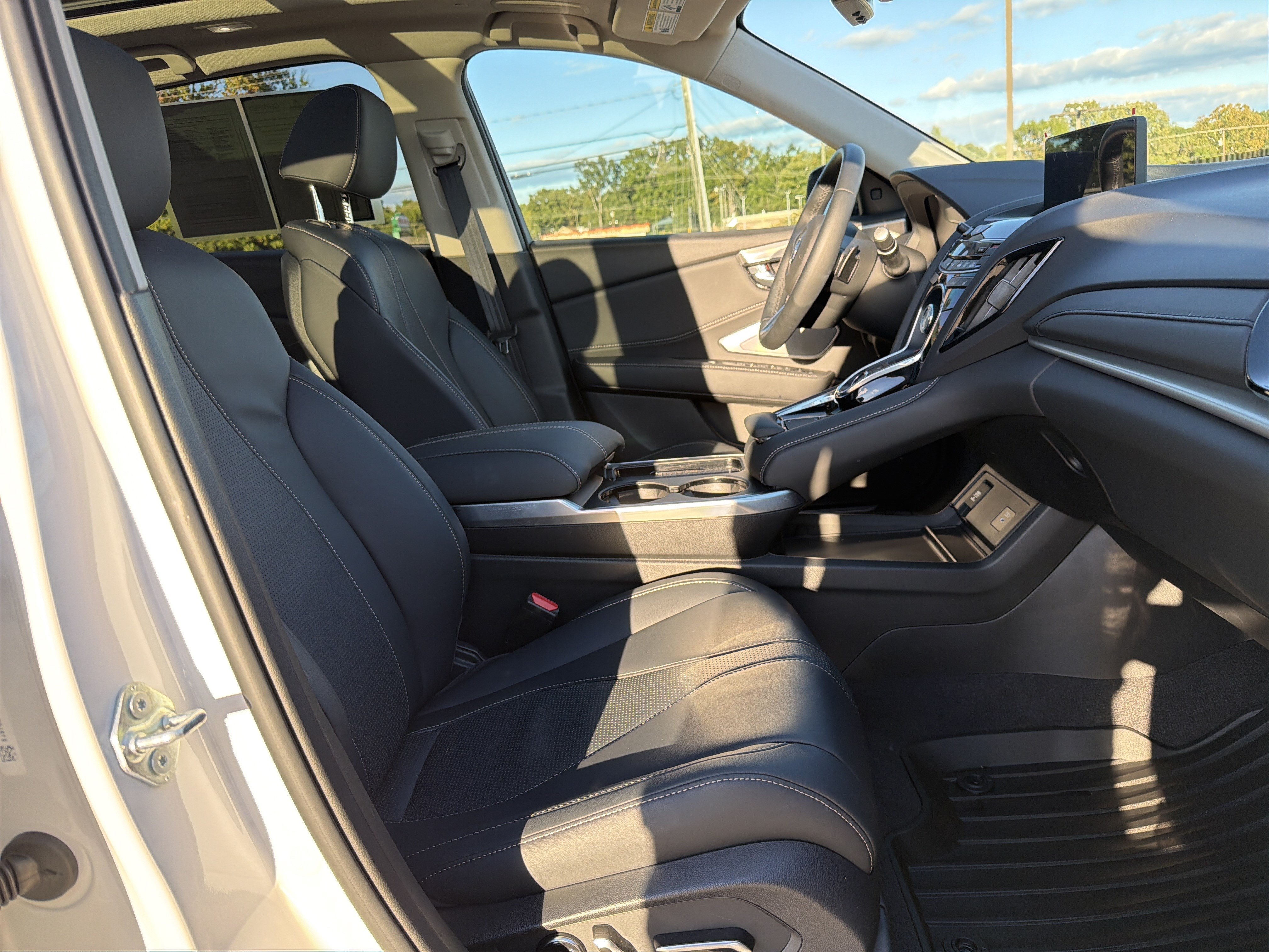 Certified 2026 Acura RDX w/ Technology Package AWD/4WD image 33