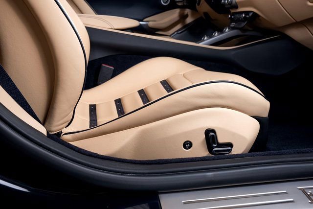 Certified 2019 Ferrari Portofino image 59