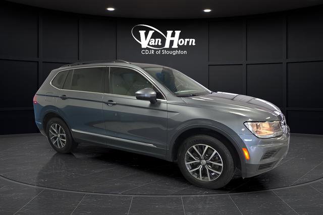 Used 2020 Volkswagen Tiguan SE w/ Panoramic Sunroof Package image 43