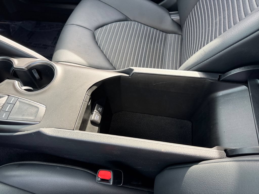 Certified 2023 Toyota Camry SE FWD image 29