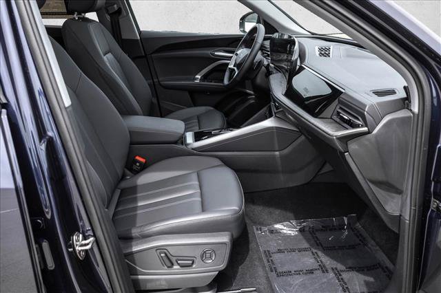 Certified 2025 Audi Q5 Premium w/ Convenience Package AWD/4WD image 26