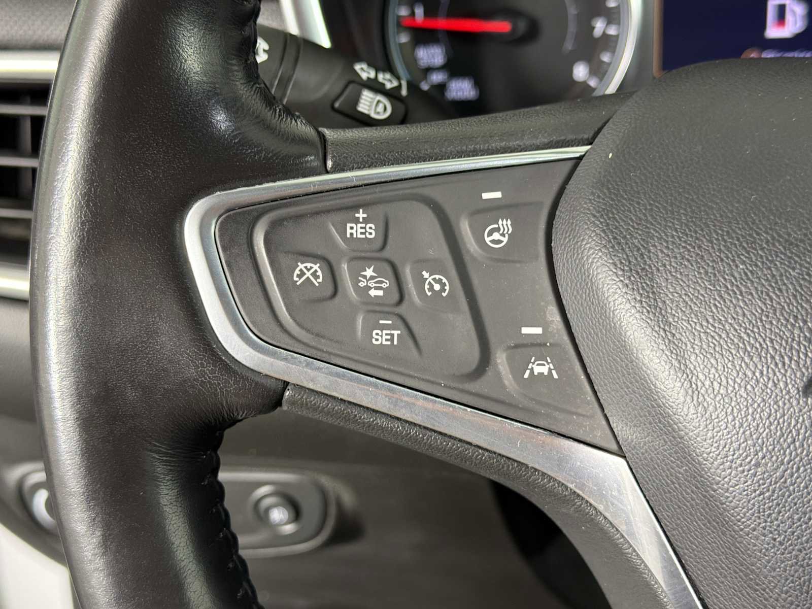 Certified 2022 Chevrolet Equinox Premier image 47