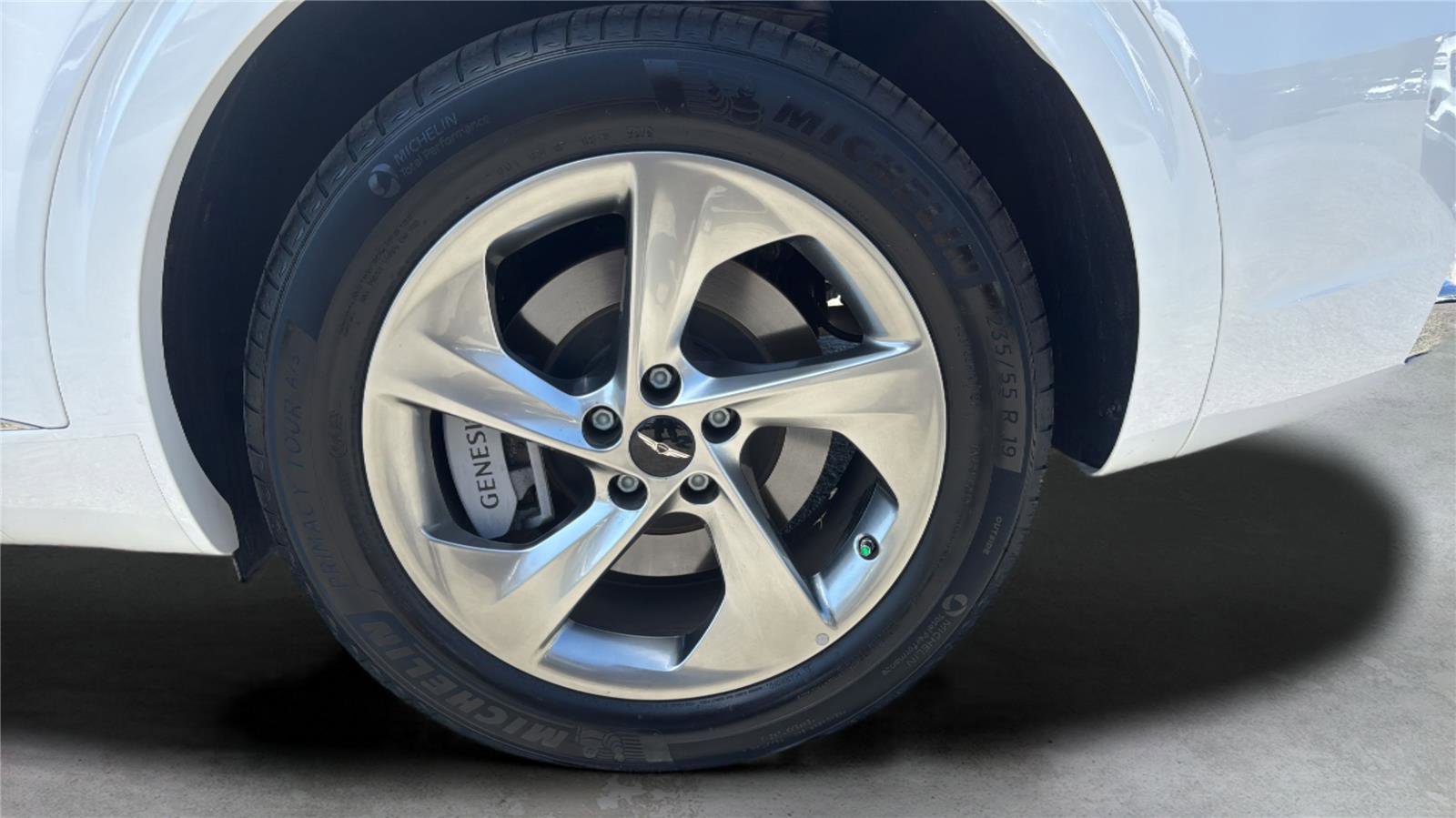 Used 2026 Genesis GV70 2.5T Select image 26