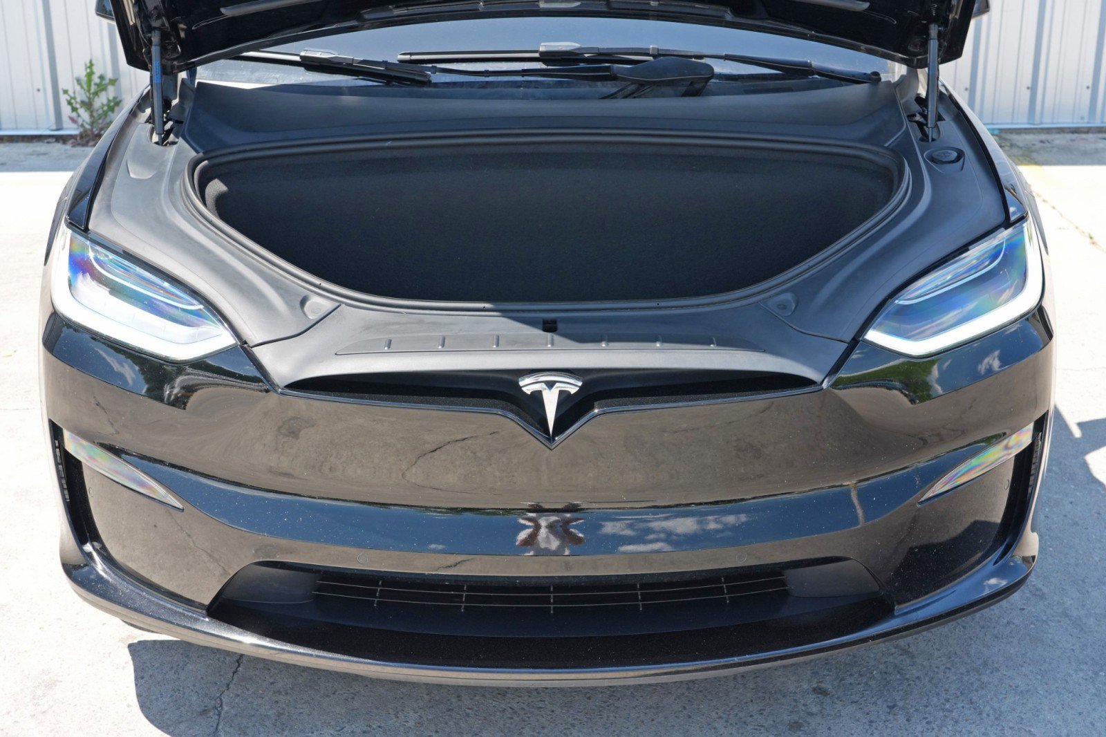 Used 2023 Tesla Model X AWD/4WD image 8