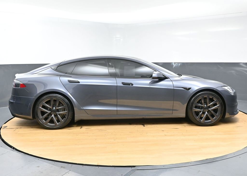 Used 2022 Tesla Model S image 7