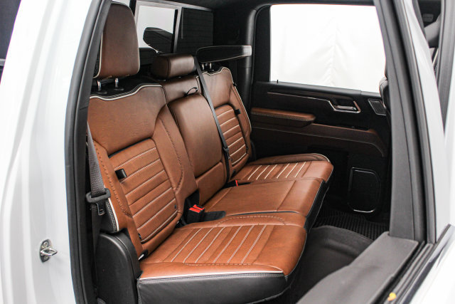Used 2024 GMC Sierra 2500 Denali Ultimate AWD/4WD image 16