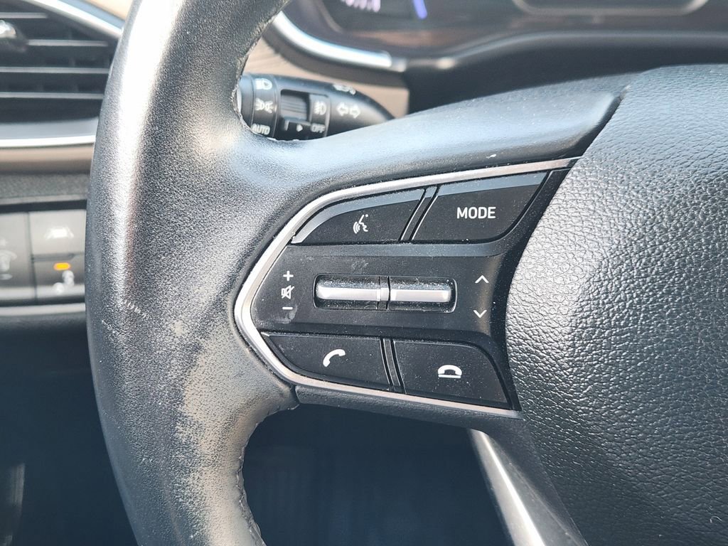 Used 2019 Hyundai Santa Fe SEL image 28