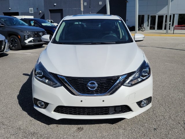 Used 2016 Nissan Sentra SR w/ SR Premium Package FWD image 6