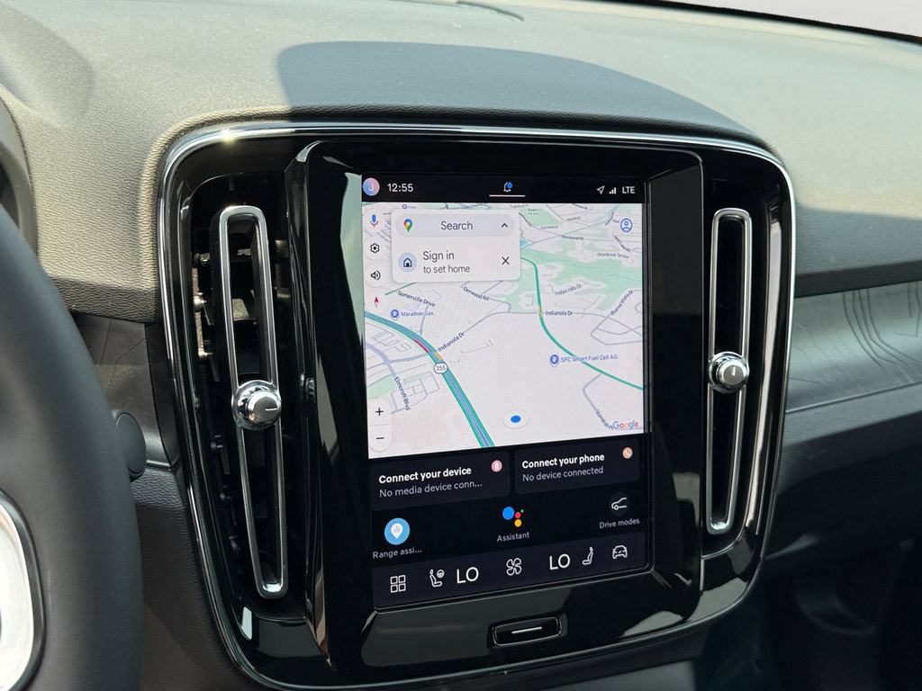 Certified 2023 Volvo C40 P8 Recharge Plus AWD/4WD image 23