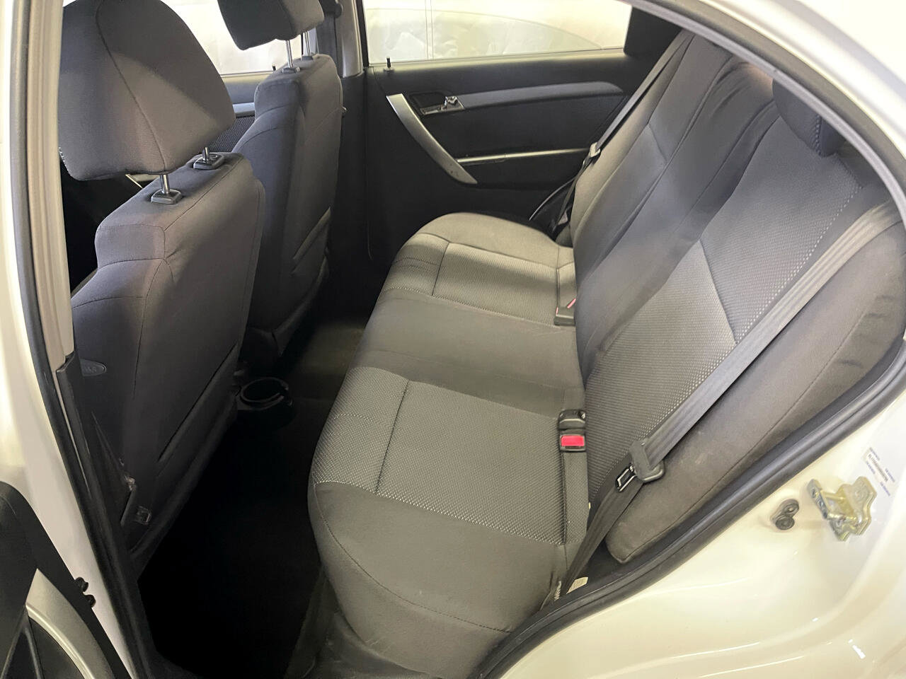 Used 2009 Chevrolet Aveo LT w/ Power and Convenience Package image 19