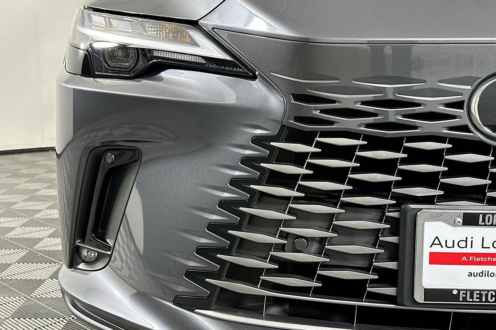 Used 2026 Lexus RX 350 FWD w/ Accessory Package (P1) image 16
