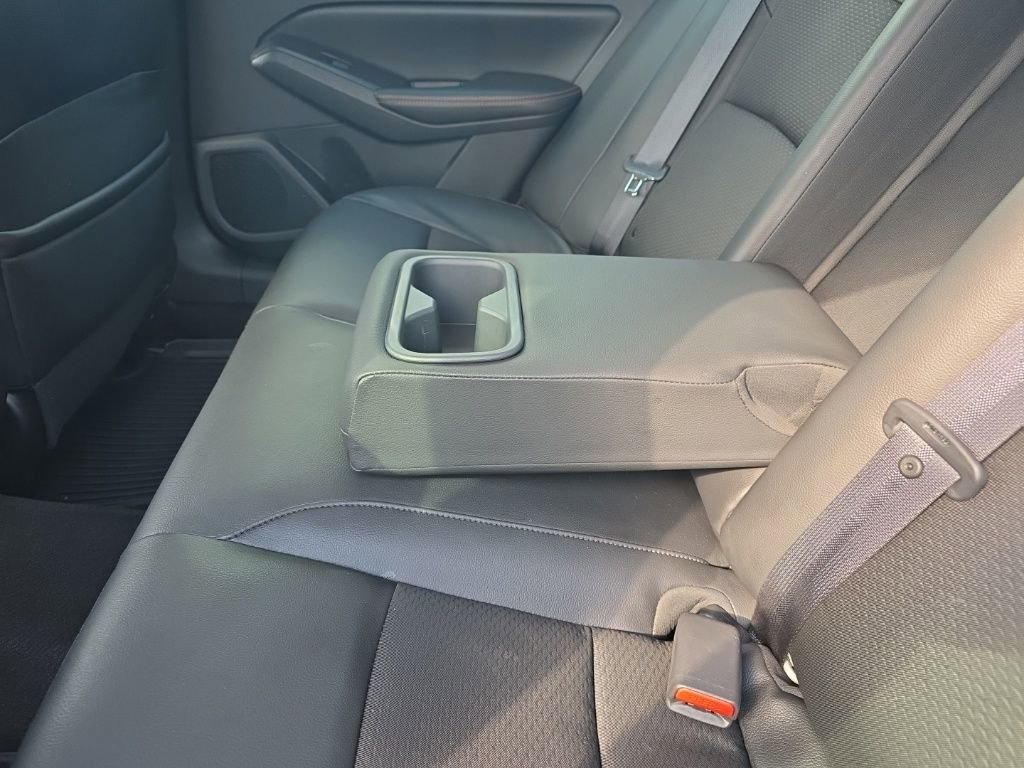 Used 2021 Nissan Altima 2.5 SR w/ SR Premium Package image 18