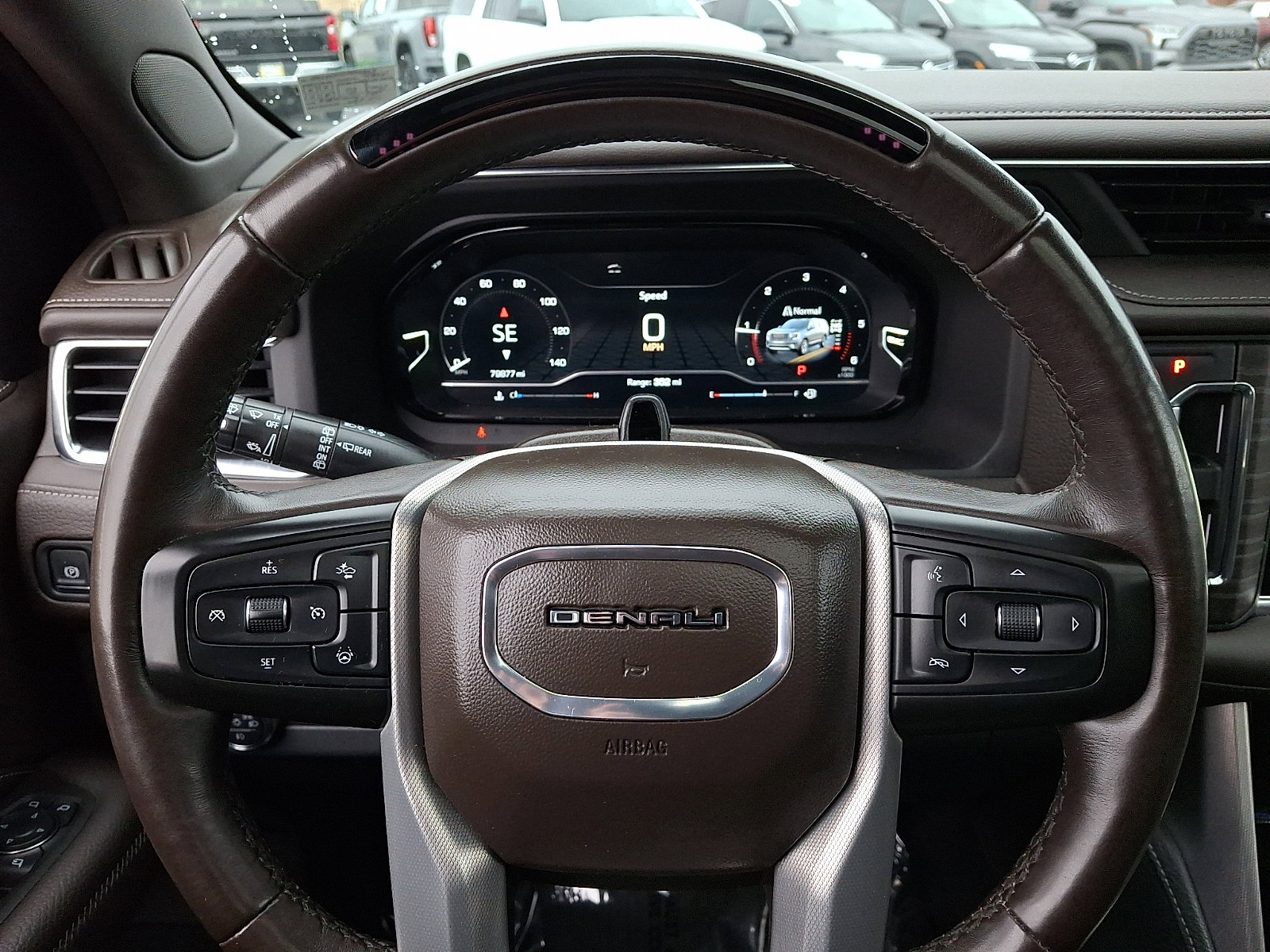 Used 2023 GMC Yukon XL Denali w/ Advanced Technology Package image 20