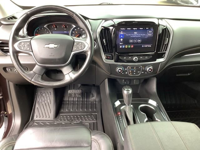 Used 2020 Chevrolet Traverse LT w/ LT Premium Package FWD image 9