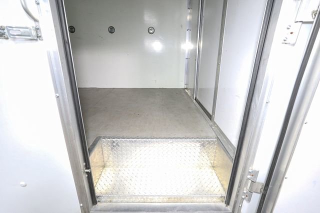 Used 2023 Ford Transit 350 DRW RWD image 17