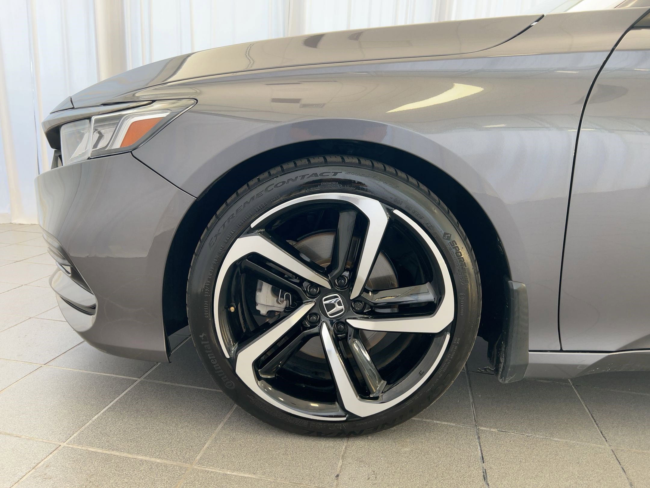 Used 2019 Honda Accord Sport image 12