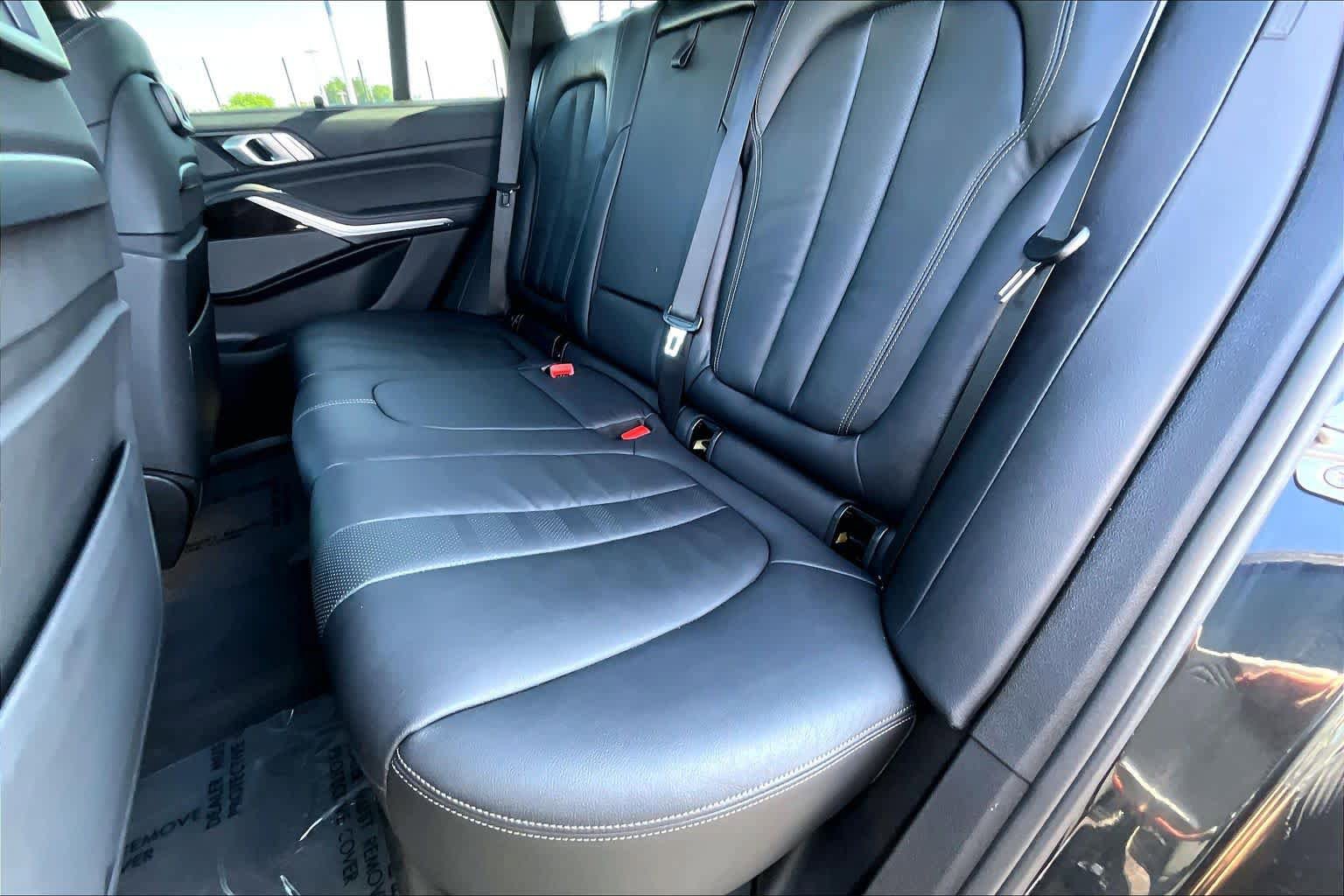 Used 2019 BMW X5 xDrive50i w/ M Sport Package AWD/4WD image 20