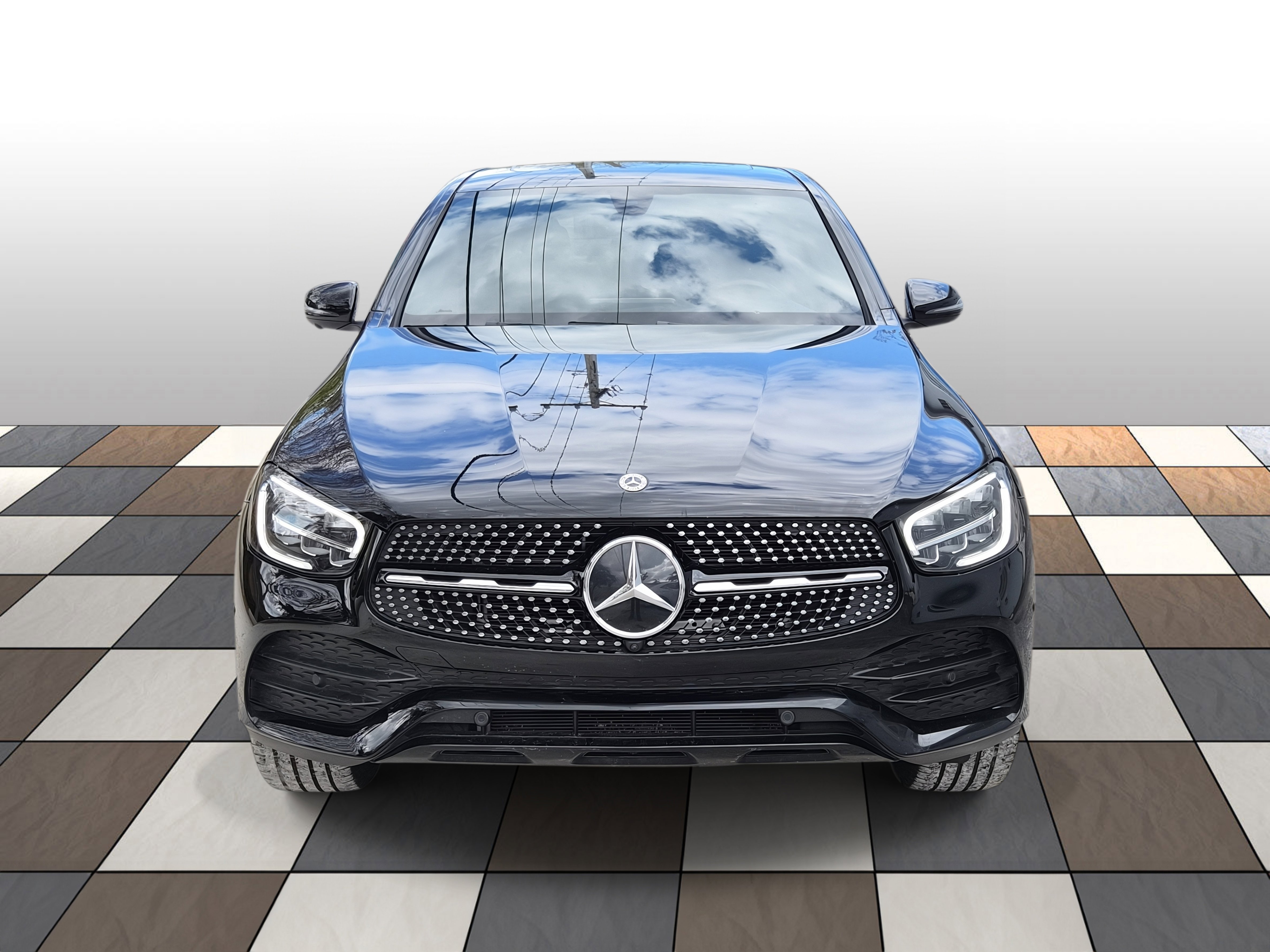 Used 2021 Mercedes-Benz GLC 300 4MATIC Coupe w/ AMG Line image 2