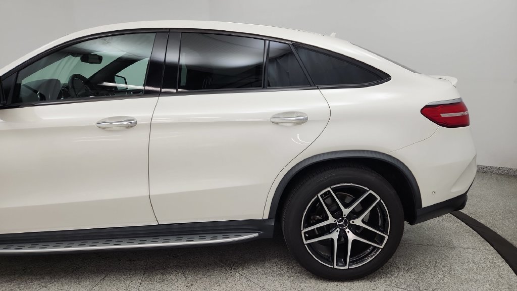 Used 2019 Mercedes-Benz GLE 43 AMG 4MATIC Coupe image 18