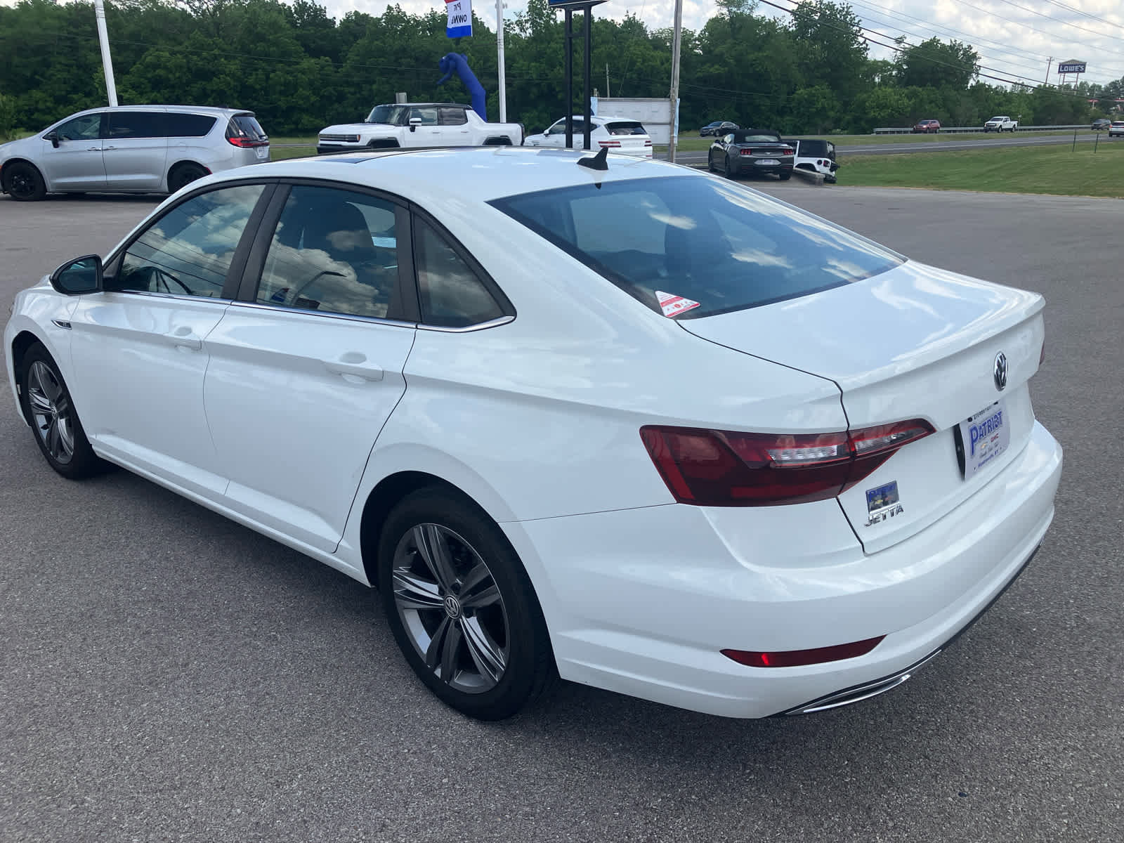 Used 2021 Volkswagen Jetta R-Line FWD image 5