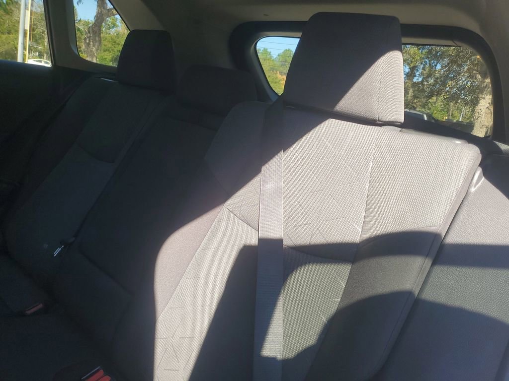 Used 2021 Toyota RAV4 XLE image 12