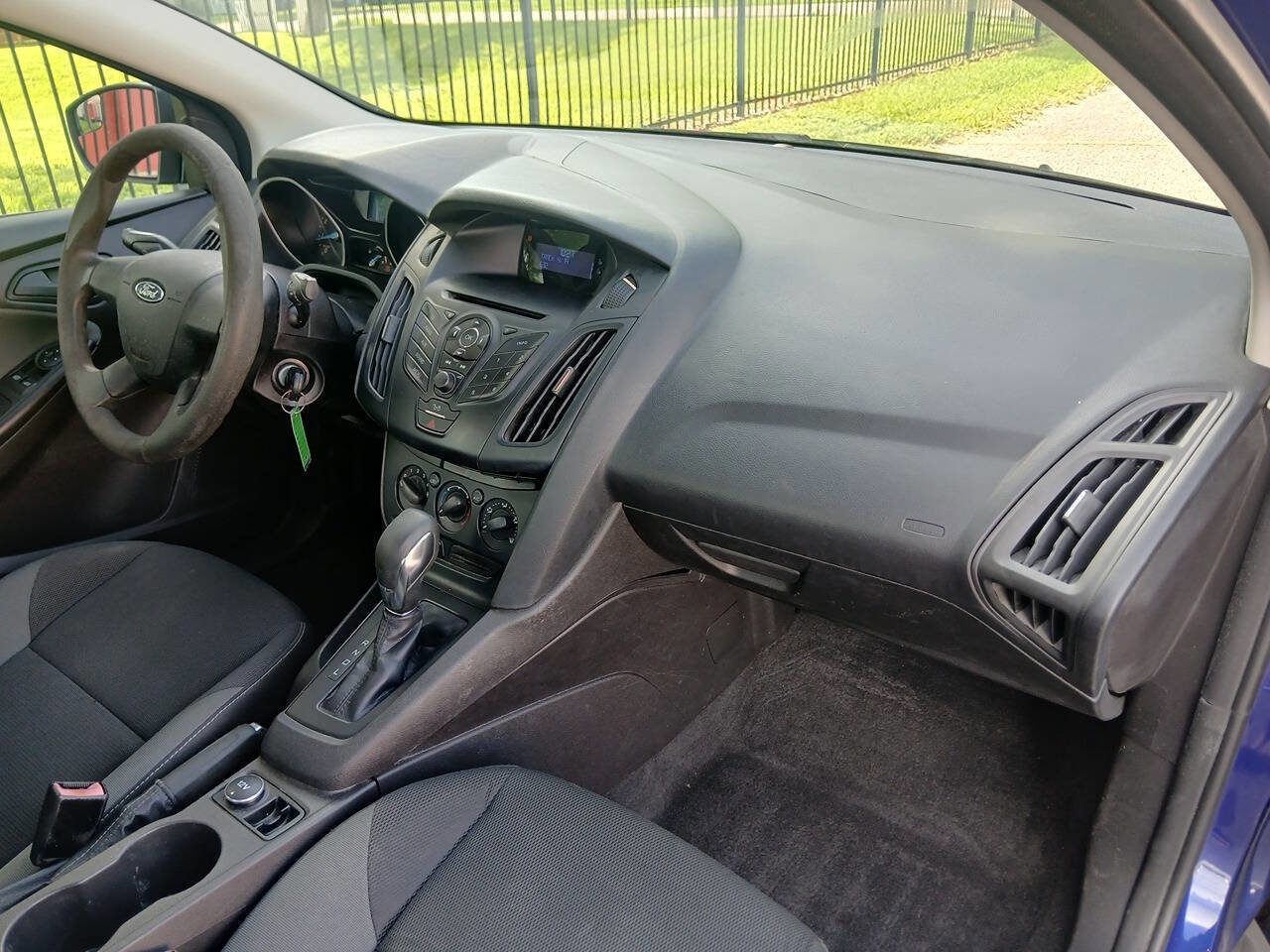 Used 2012 Ford Focus S FWD image 13