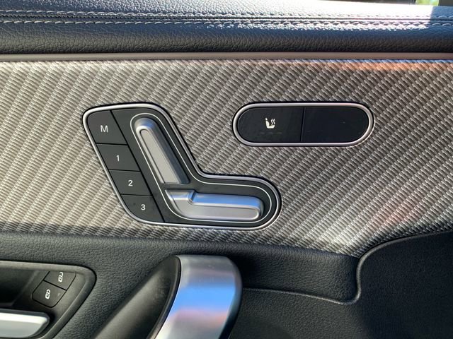 Used 2025 Mercedes-Benz CLA 250 4MATIC image 19