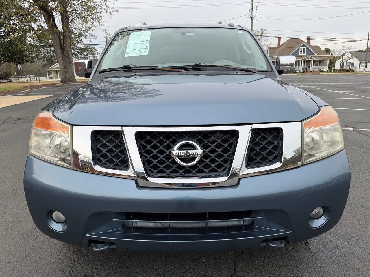 Used 2010 Nissan Armada Titanium RWD image 3
